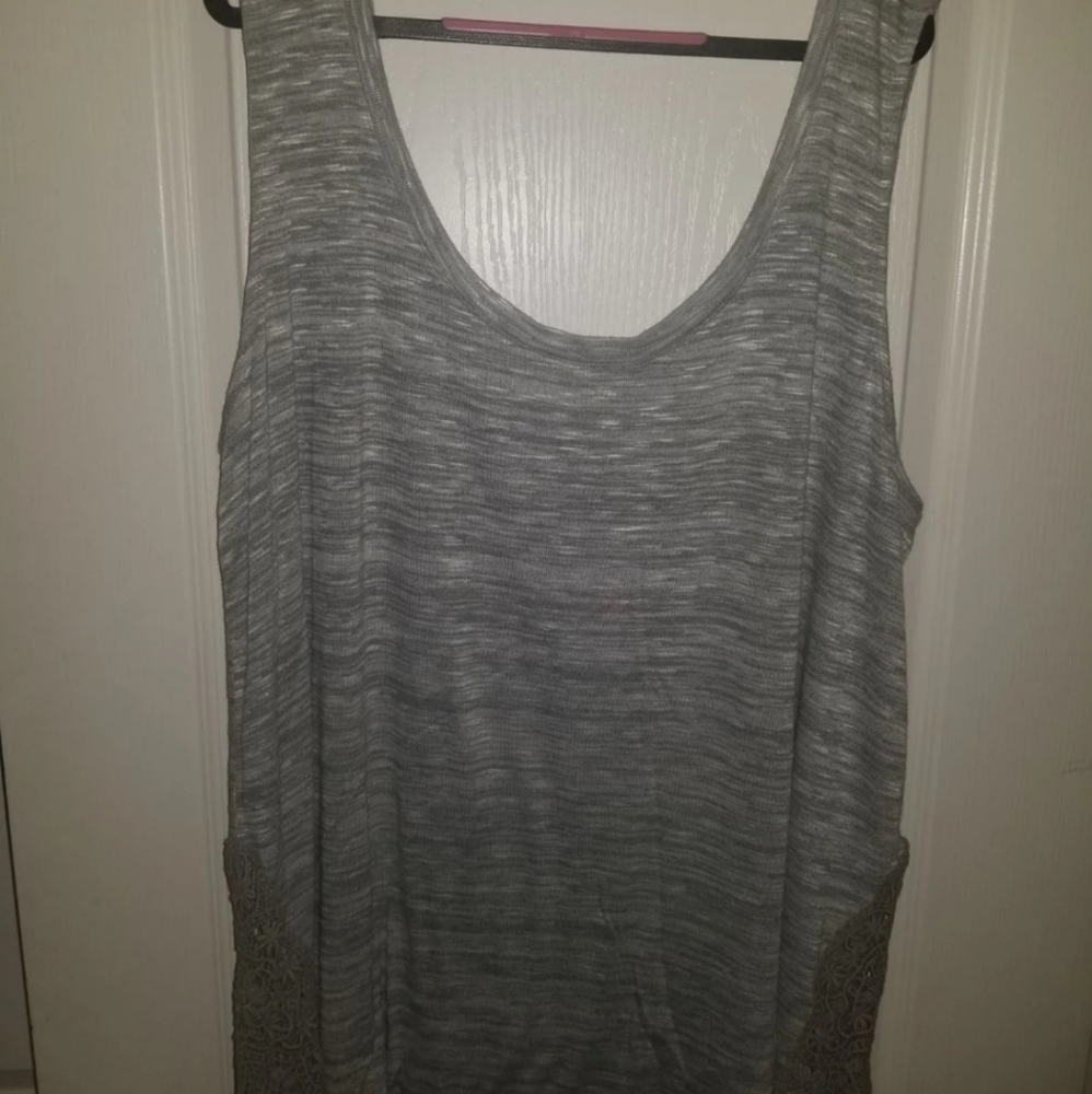 Torrid Gorgeous Grey Tank NWT